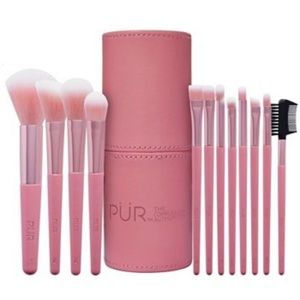 New 12-piece PUR travel brush set